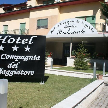 Hotel La Compagnia Del Viaggiatore LʼAquila Zewnętrze zdjęcie
