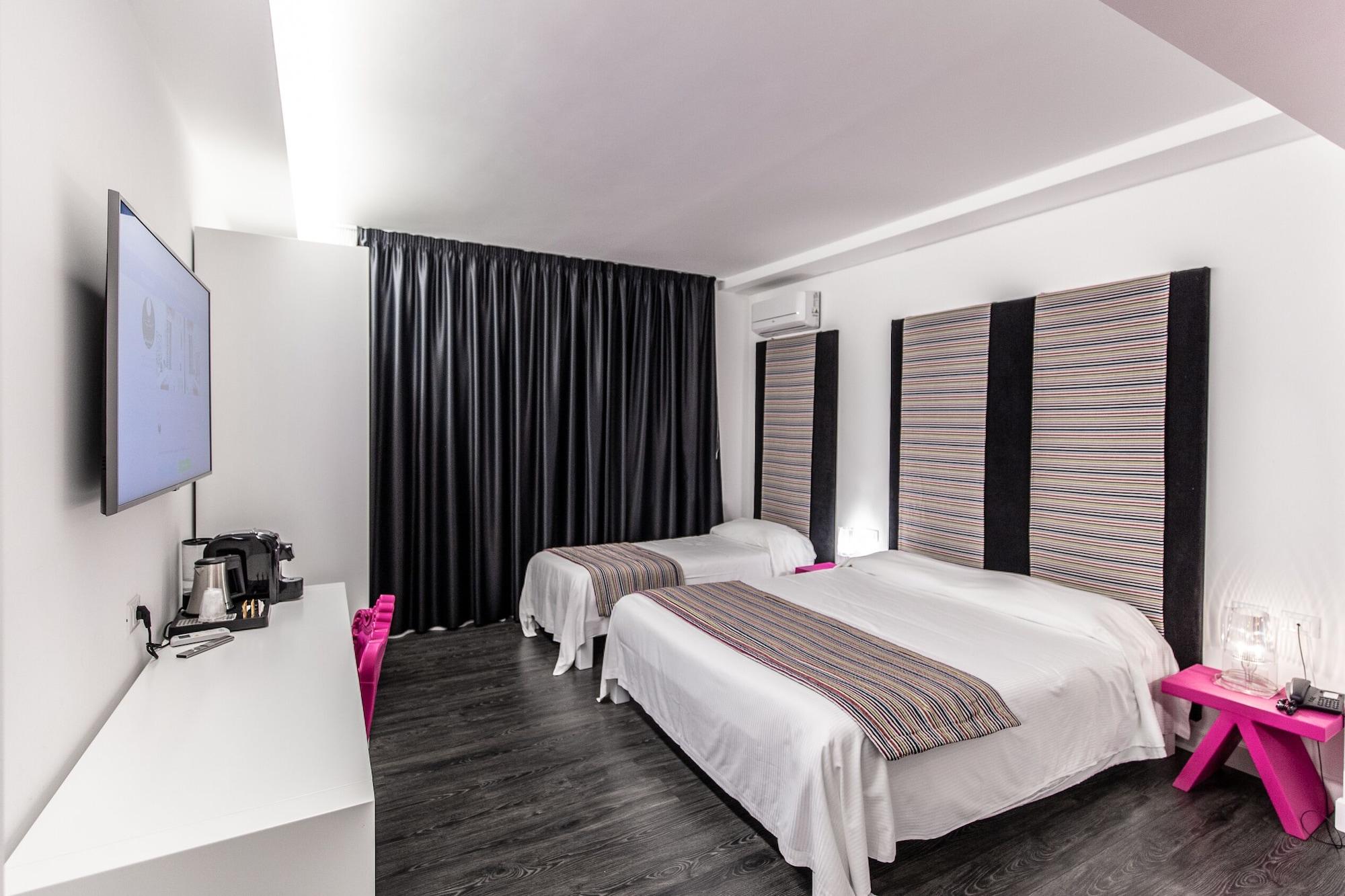 Hotel La Compagnia Del Viaggiatore LʼAquila Zewnętrze zdjęcie
