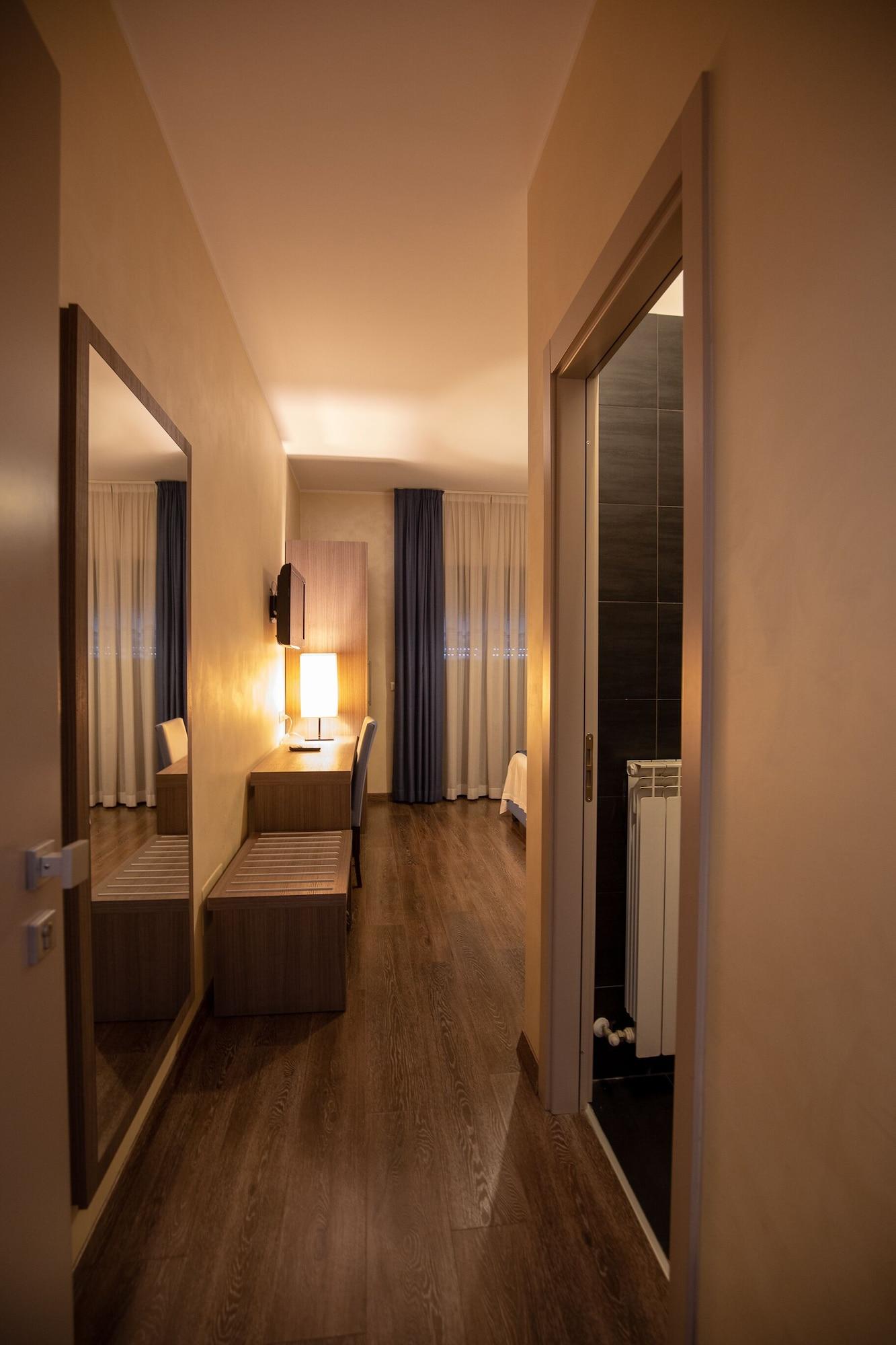 Hotel La Compagnia Del Viaggiatore LʼAquila Zewnętrze zdjęcie